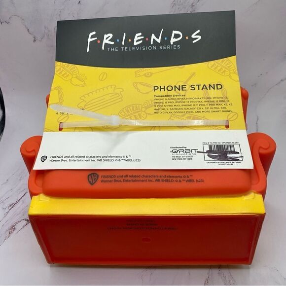 Friends TV Show Warner Brothers Coffee Shop Couch Cell Phone Holder. NWT - Picture 3 of 4